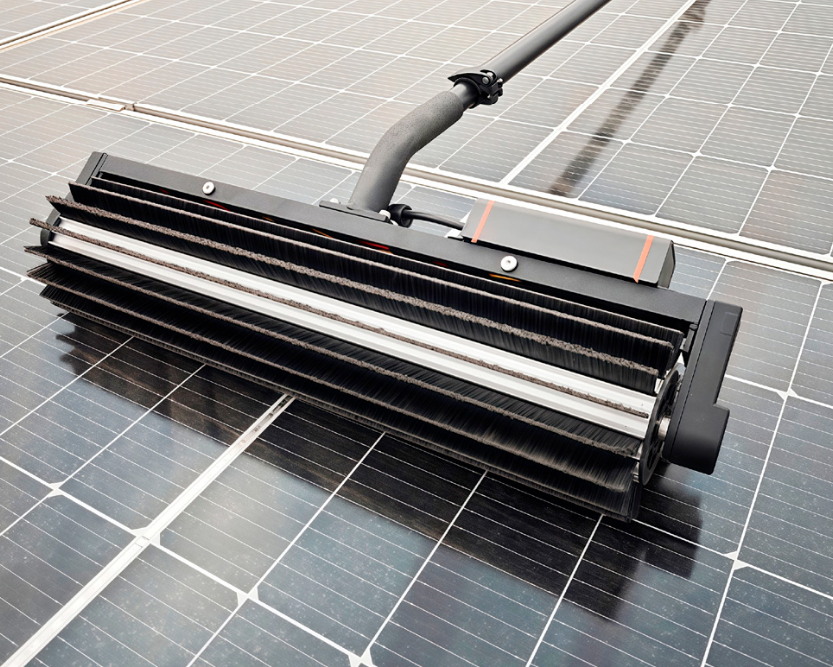 Brosse Rotative (nettoyage à sec et à eau) Photovoltaïque — Moteur Brushless BLDC